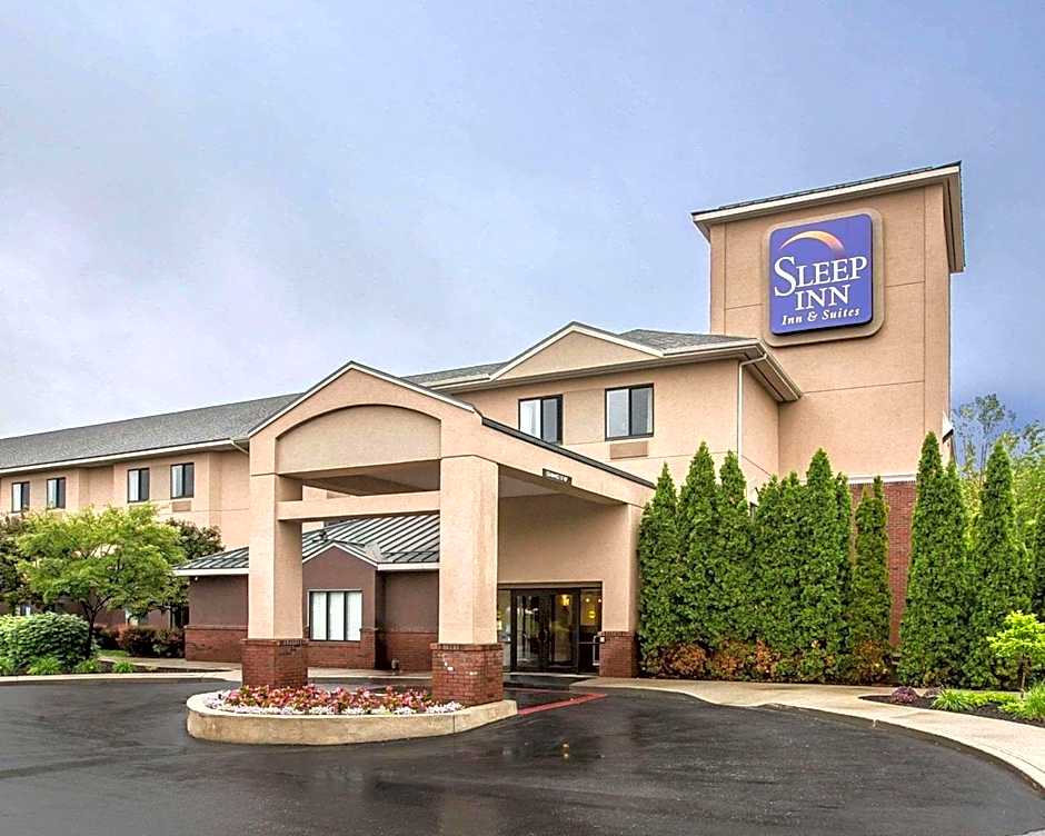 Sleep Inn & Suites Queensbury - Lake George
