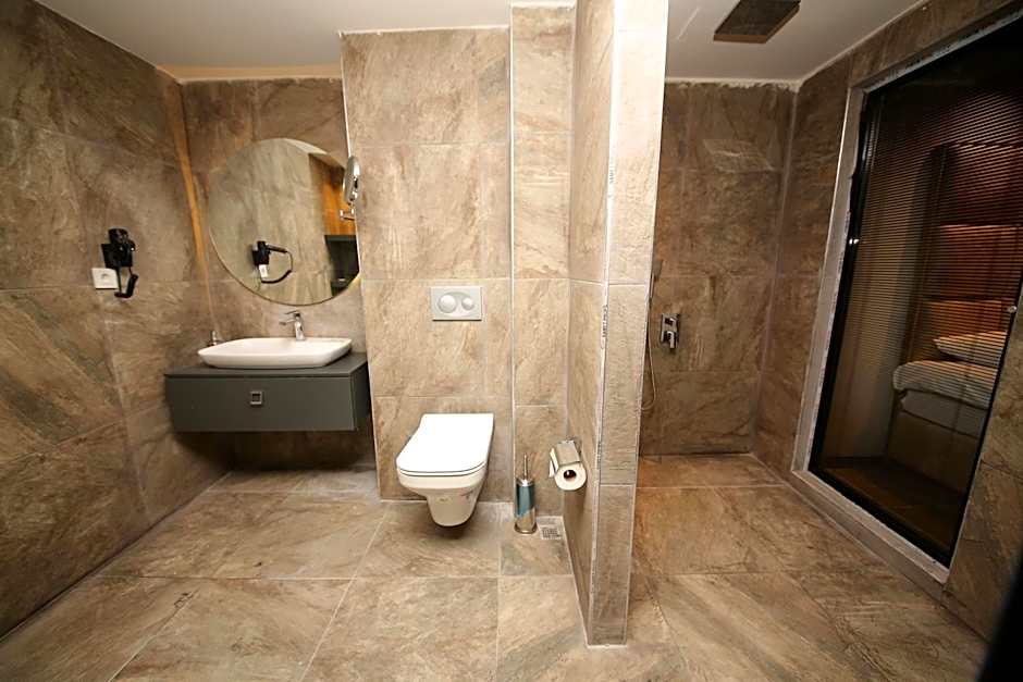 SAFRAN GERMİA PALaS