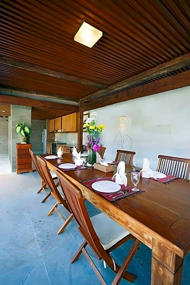 Alindra Villa