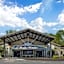 Best Western Plus Revere Inn & Suites