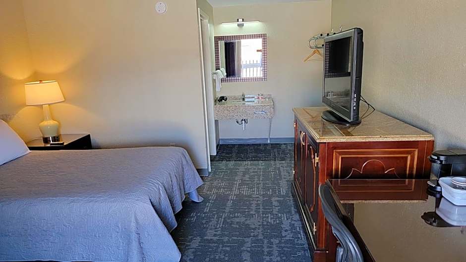 Queen City Inn