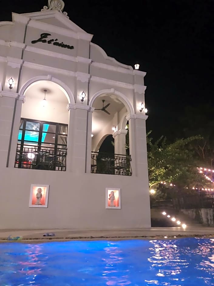 Je t'aime cafe & villa