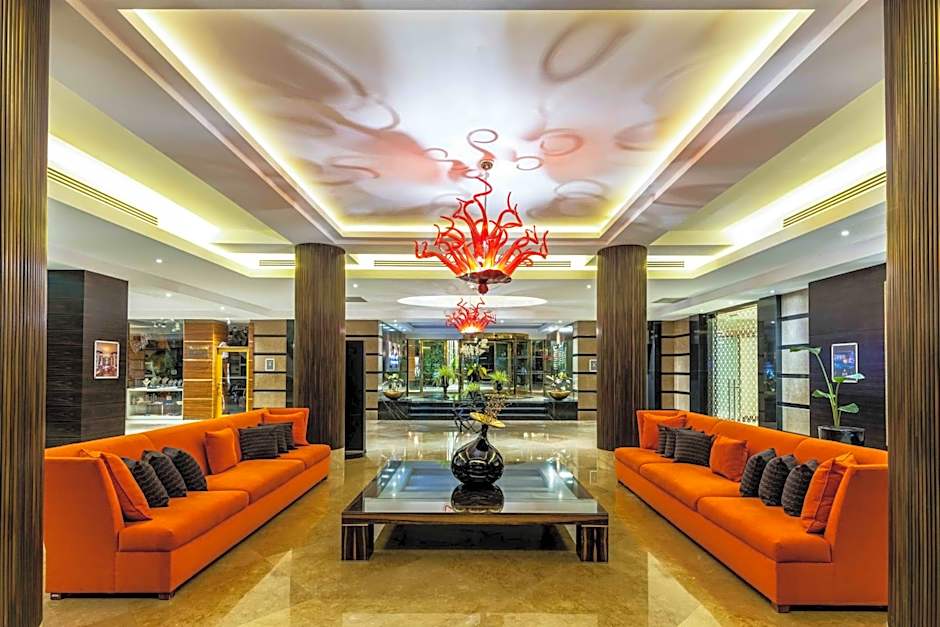 Hotel Çelik Palas Convention Center & Thermal SPA