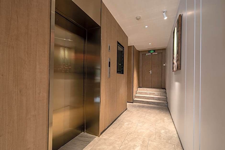 Hanting Hotel Wuhan Wuchang Railway Station