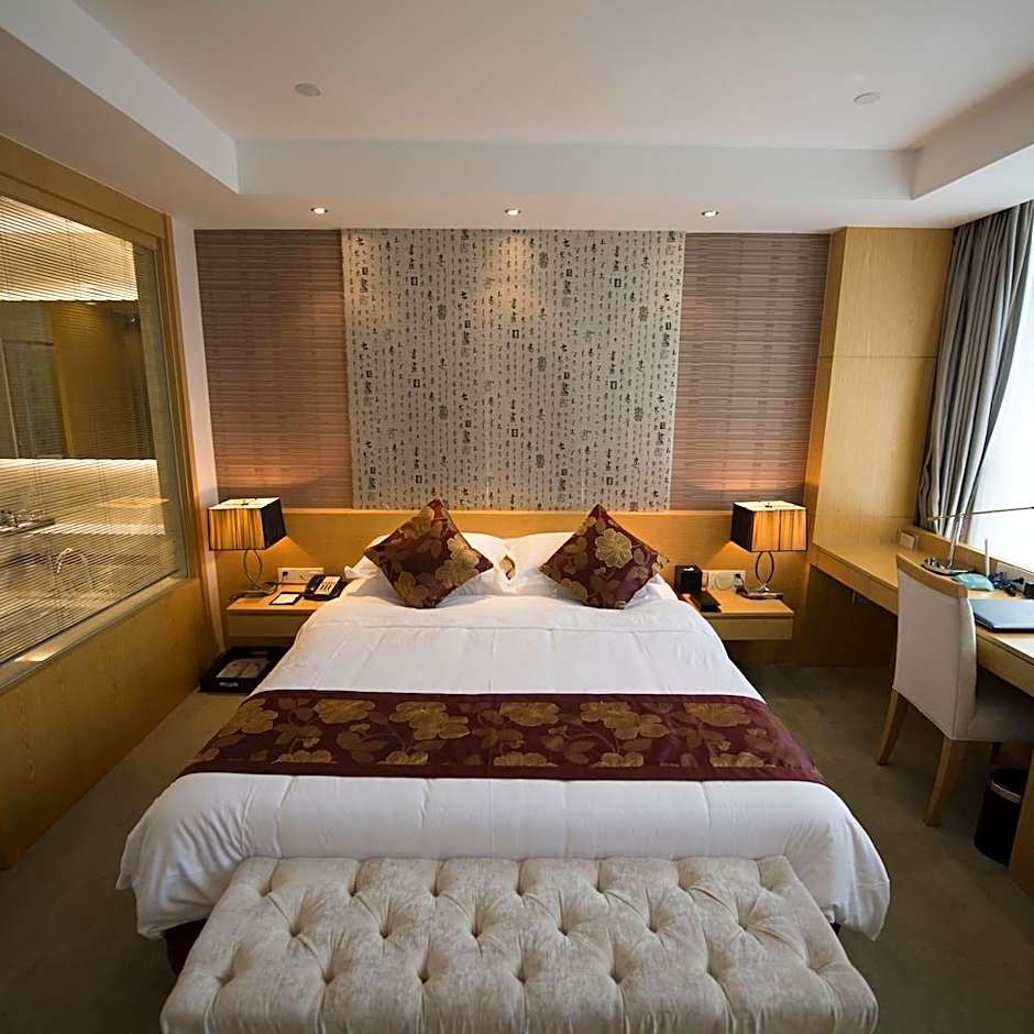 Suzhou Sun Plaza Hotel