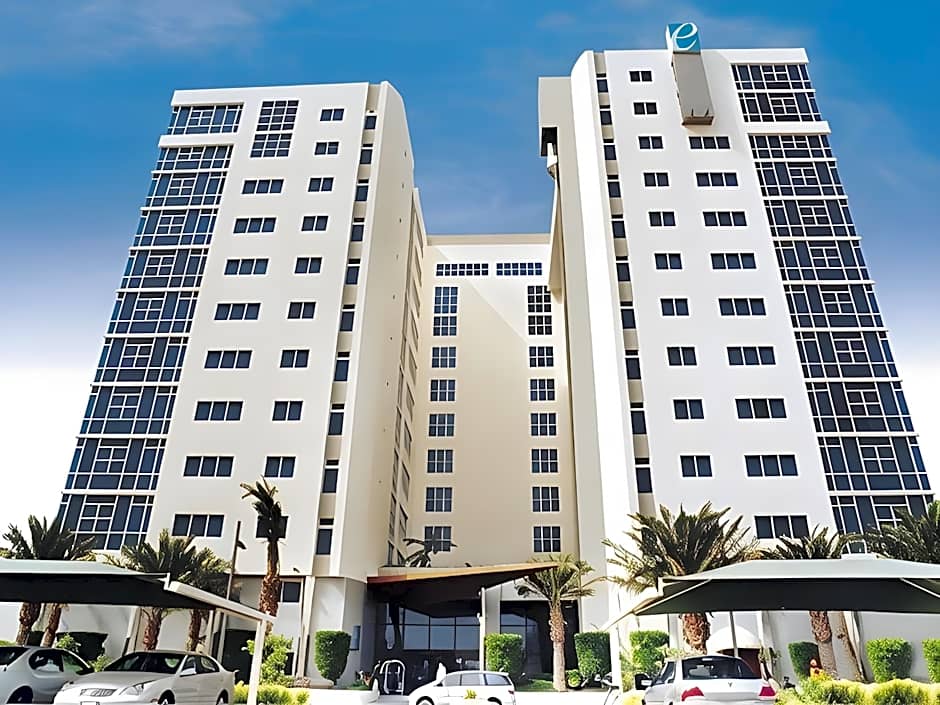 Gulf Court Hotel