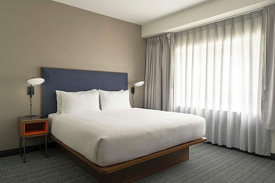 Courtyard by Marriott Brunswick