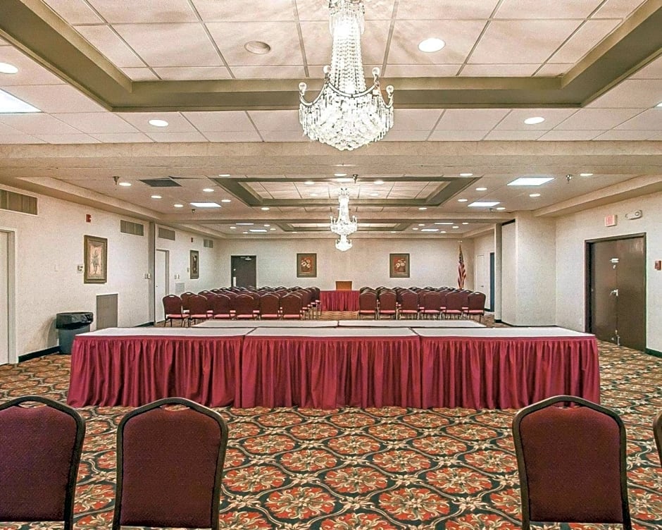 Clarion Inn Murfreesboro