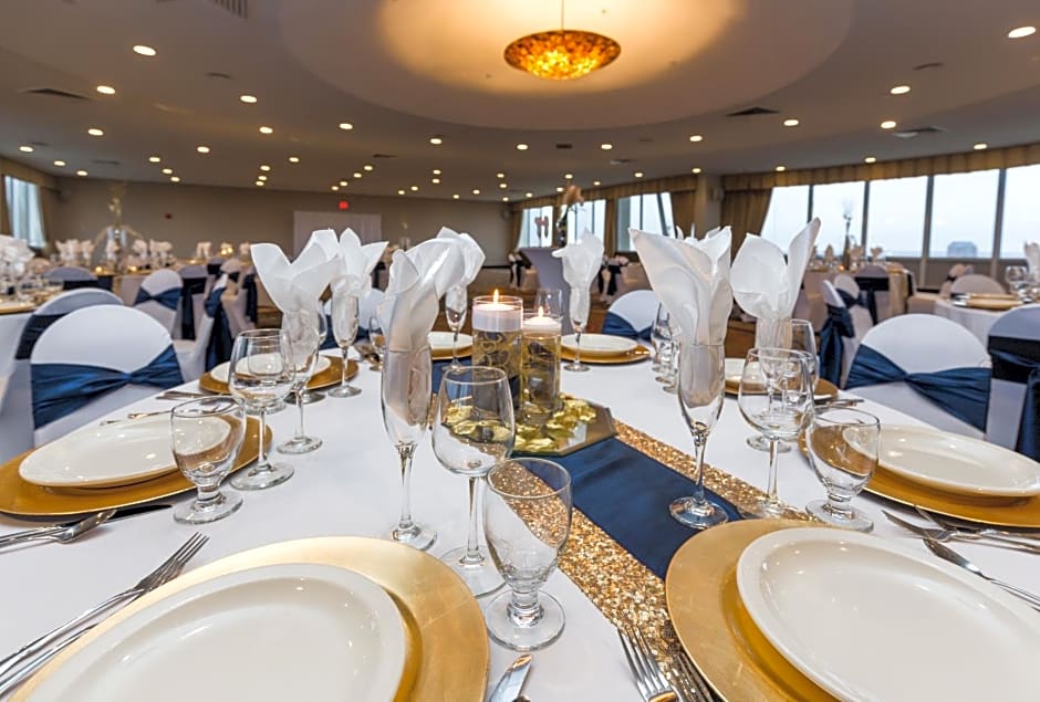 Holiday Inn Des Moines Downtown Hotel By IHG