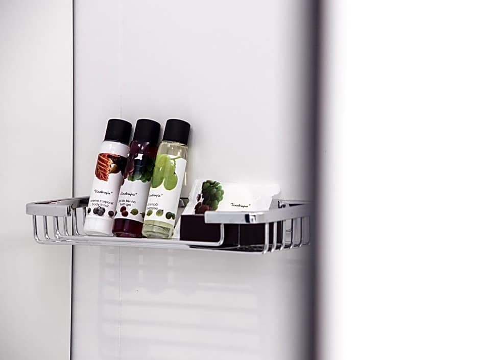 Heaven Inn Suites & Terrace