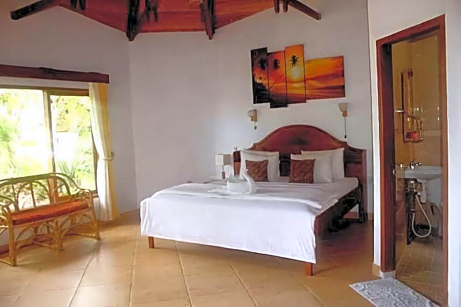 Bara Beach Bungalows