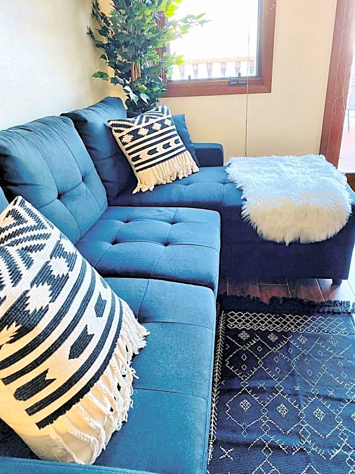 Hamilton Cove-Boho Chic Villa w/Golf Cart...No pets.