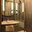 ibis Lyon North