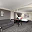La Quinta Inn & Suites by Wyndham Santa Clarita - Valencia