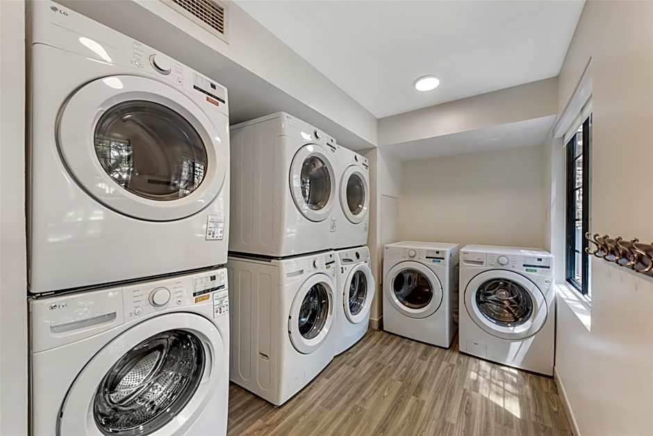 Sonesta ES Suites Austin The Domain Area