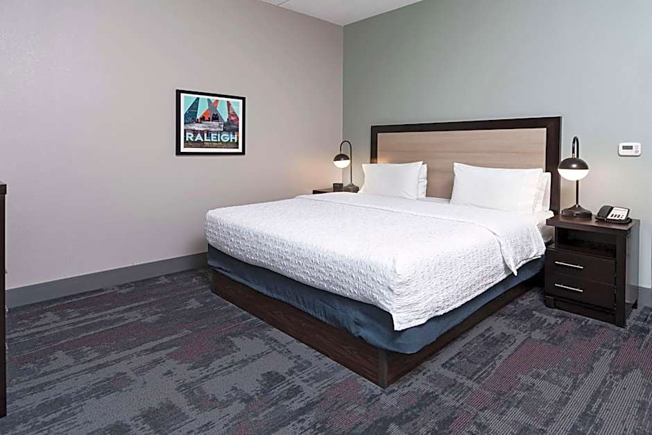 Hampton Inn By Hilton & Suites - Raleigh Downtown
