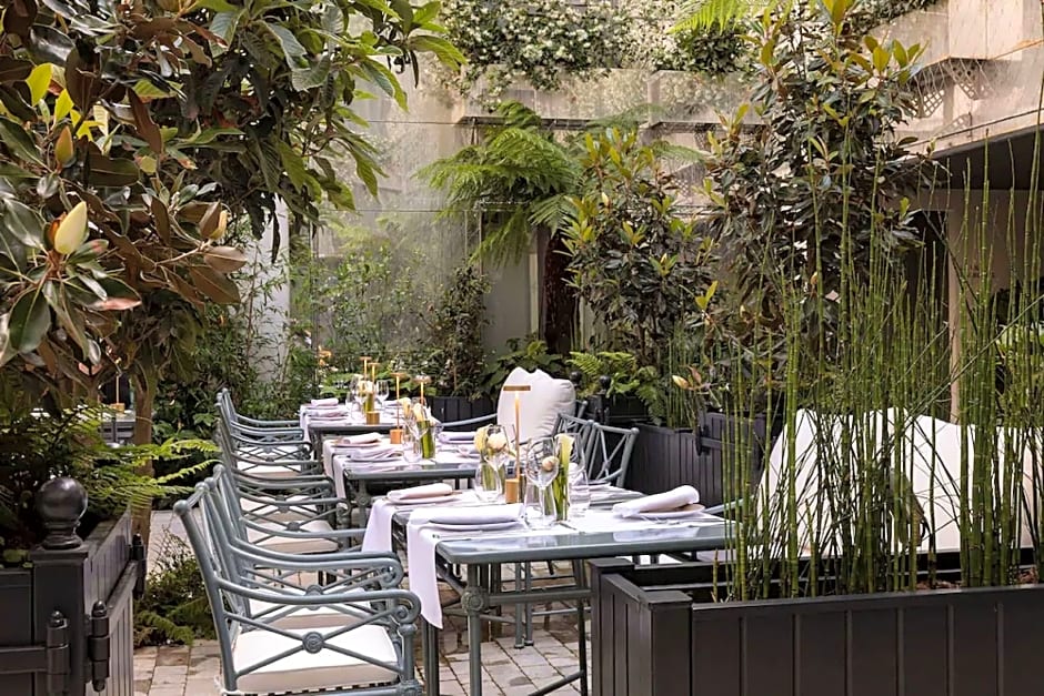 Les Jardins Du Faubourg