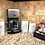 NEW! Marriott Slope View Ski & Summer Luxury Studio Sleeps 4 Full kitchen, Amenities & Paid Parking