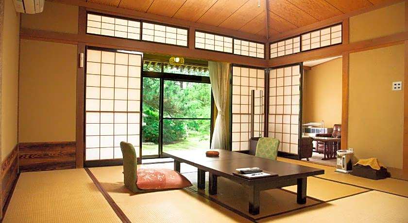 Tanakaya