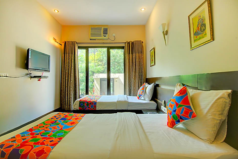 FabHotel Phoenix Hospitality