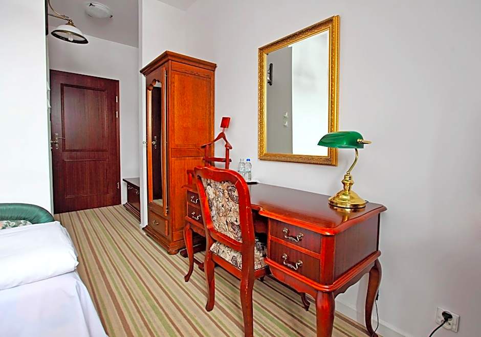 Hotel Pałac w Myślęcinku