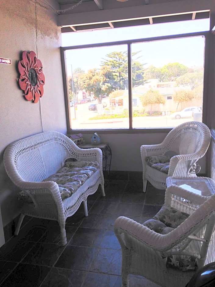 Morro Crest Inn