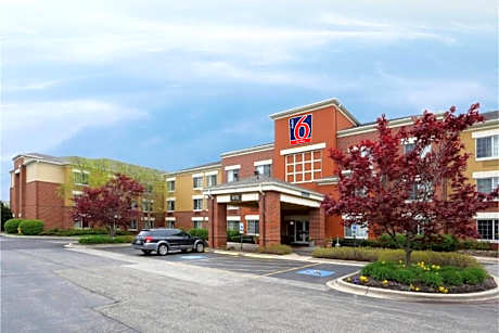 Studio 6 Extended Stay Chicago Vernon Hills Lincolnshire IL