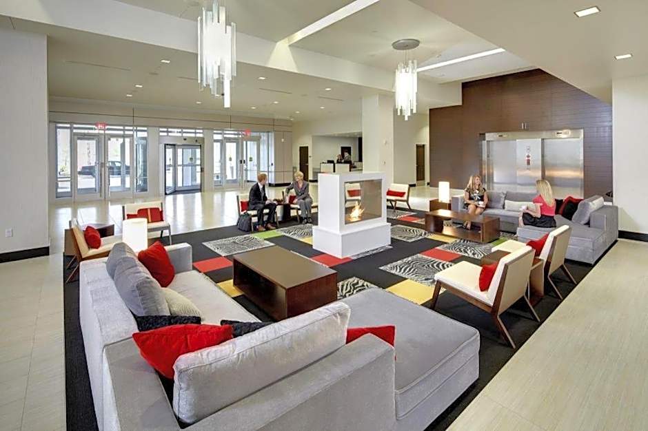 The Hotel At Kirkwood Center