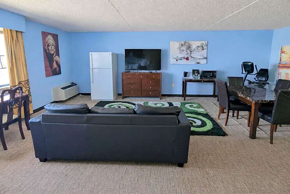 Woodland Inn and Suites Extended Stay