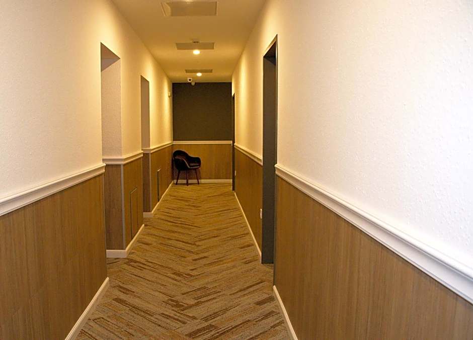 City Hotel Ring