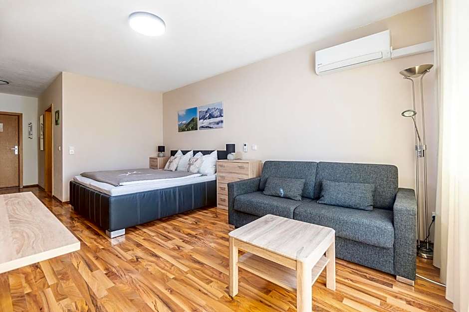 Praga Apartments & Restaurant Zell am See-Kaprun