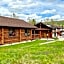 Beartooth Hideaway Inn & Cabins