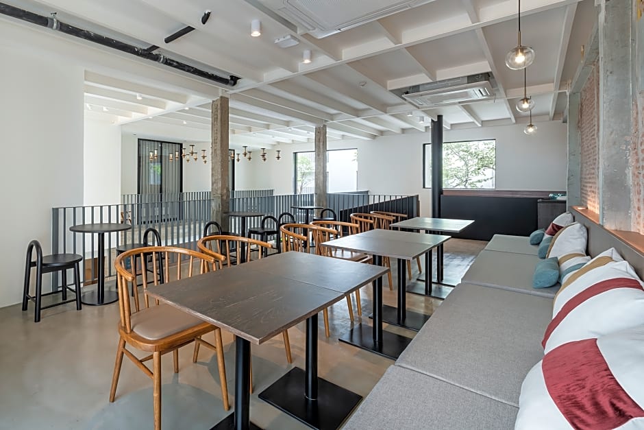 Lilit Bang Lumphu Hotel