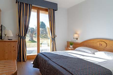 Economy Double or Twin Room