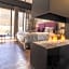 Uvence Arte + Hotel