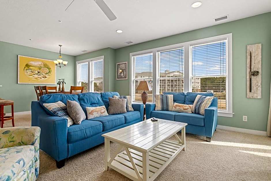 Hamilton Cay at Bermuda Bay by Kees Vacations