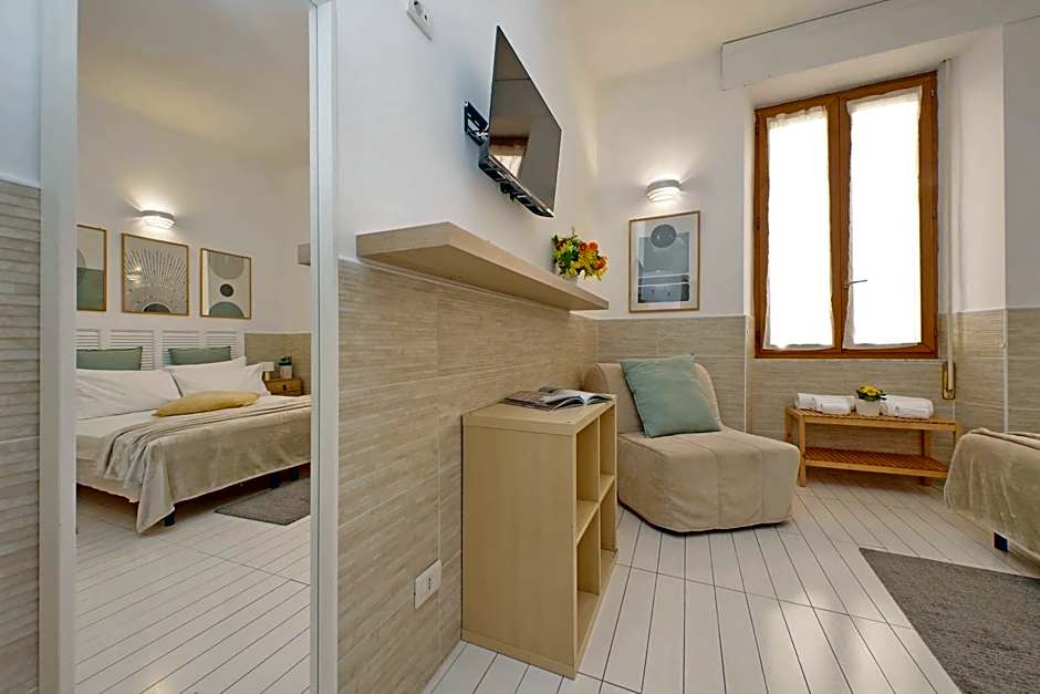 Opera Inn Suites - Rooms and Apartments