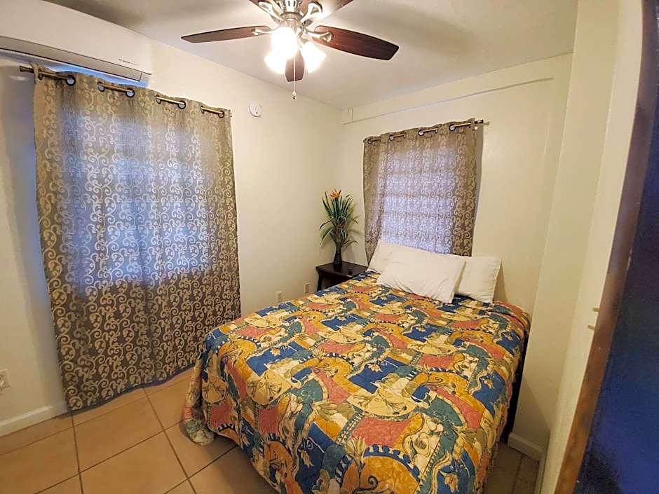 Sunset Gardens Guesthouse