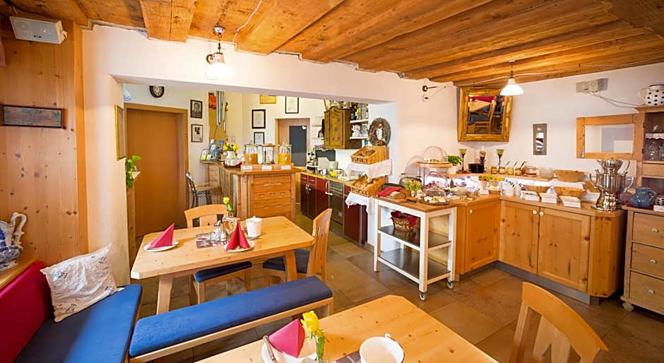 Das kleine Bio Hotel Tiefenbach