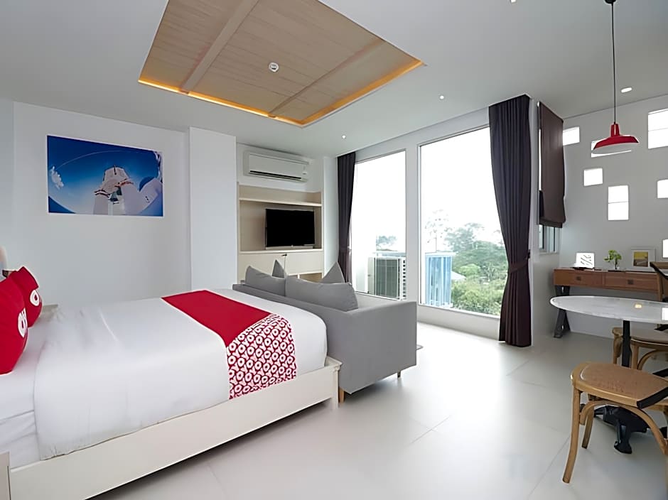 Costa Village Jacuzzi Bangsaray