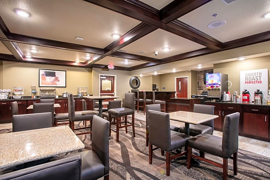 Cobblestone Inn & Suites - Pine Bluffs