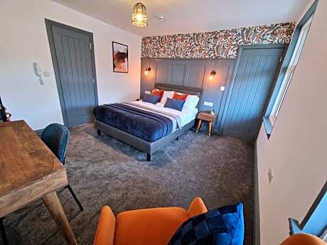 The Coastal Hideaway