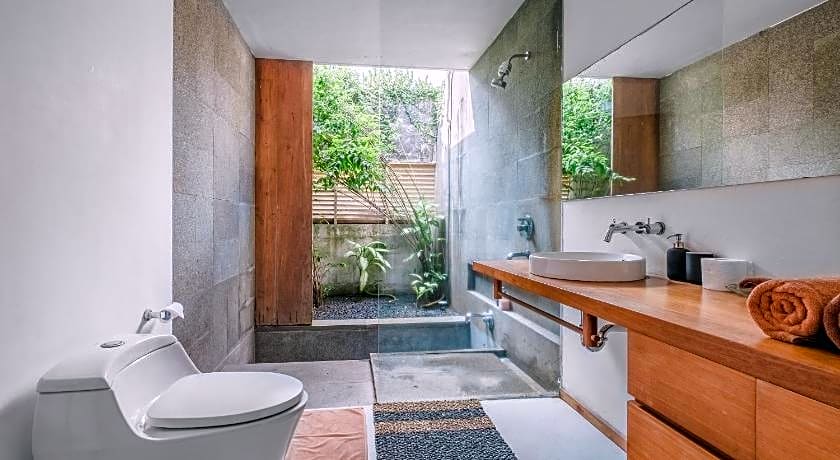 Jimbaran Balangan Beach Front Villa Nakar