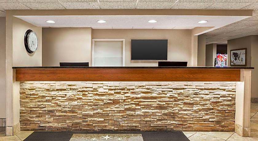 AmericInn by Wyndham Madison West