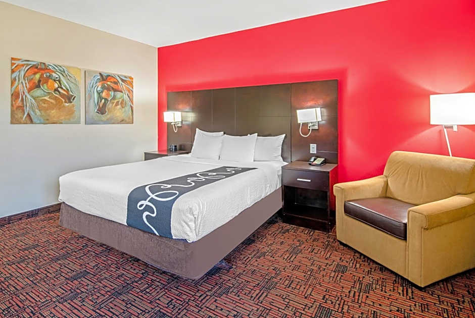 La Quinta Inn & Suites by Wyndham Elk City