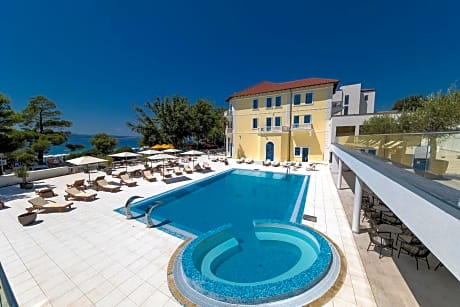 Hotel Esplanade