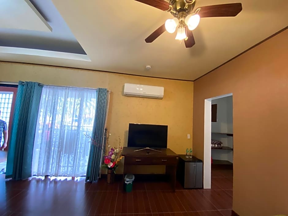 MinshukuKCS Hotel and Restaurant