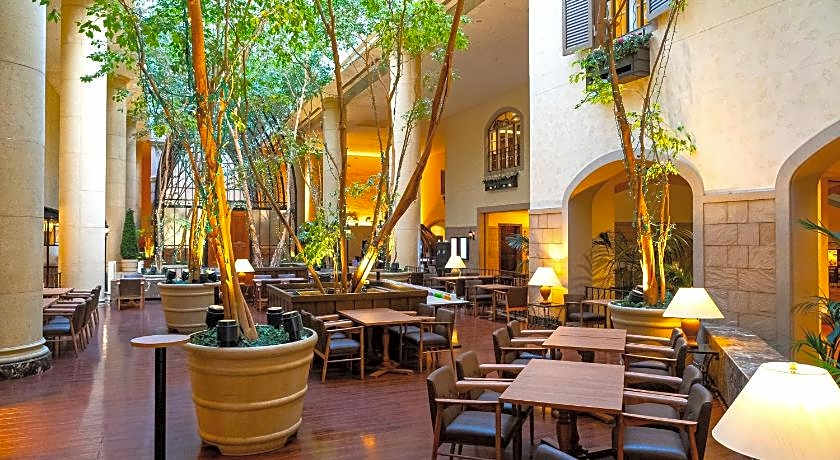 Oriental Hotel Tokyo Bay