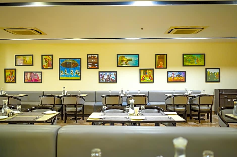 Ambar Sarovar Portico Hotel - Gandhidham