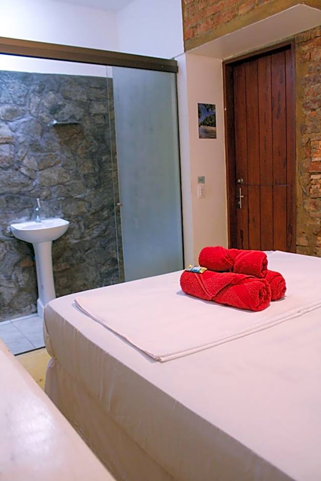 Casa Aberta Guest House & Coworking